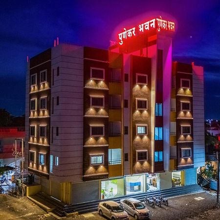 Punekar Bhavan Akalkot Экстерьер фото