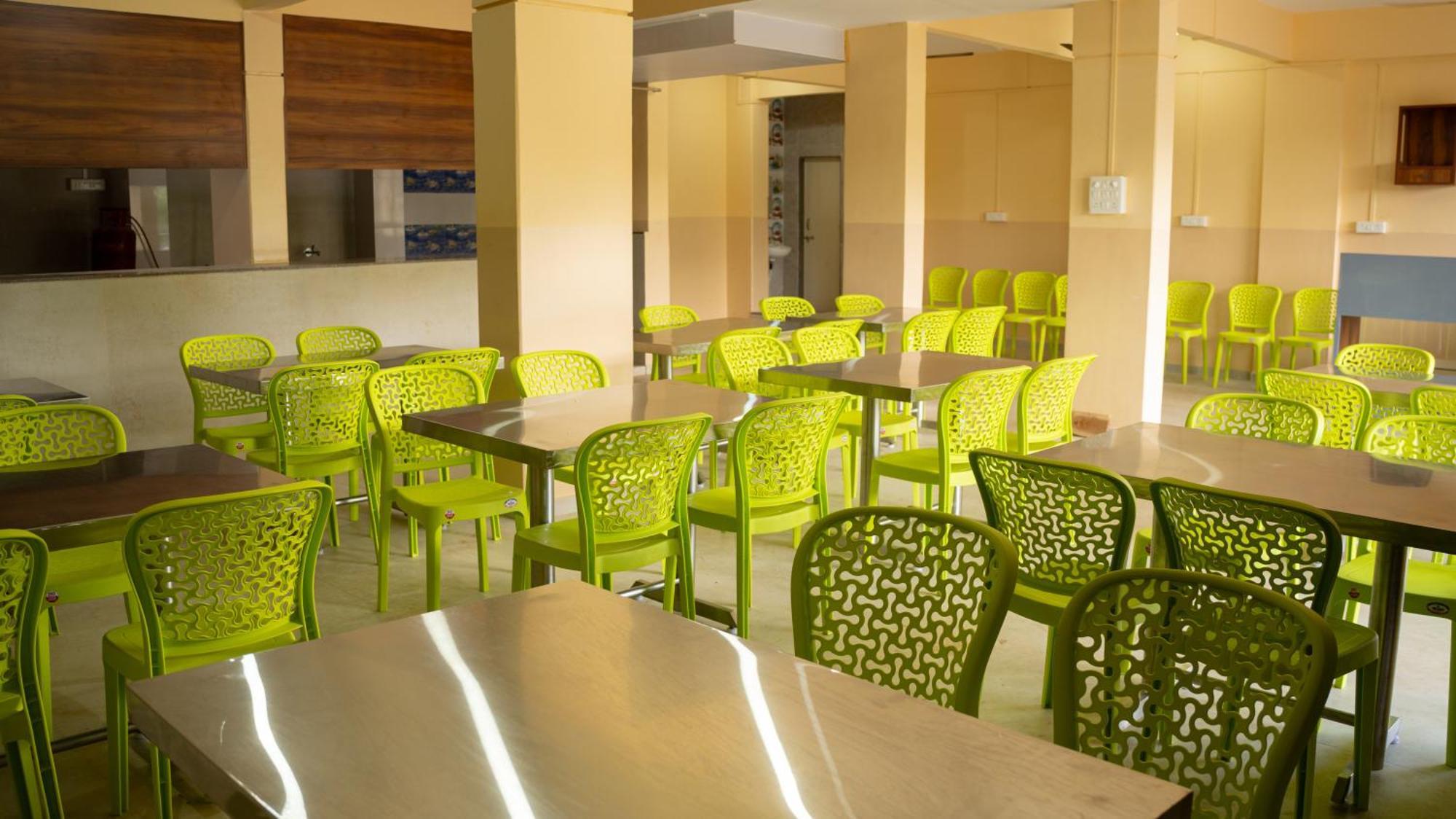 Punekar Bhavan Akalkot Экстерьер фото